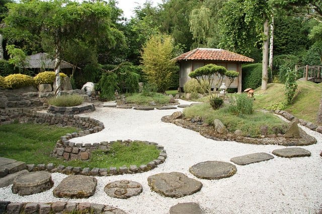 Japanese-Zen-Garden-(5)17-083126